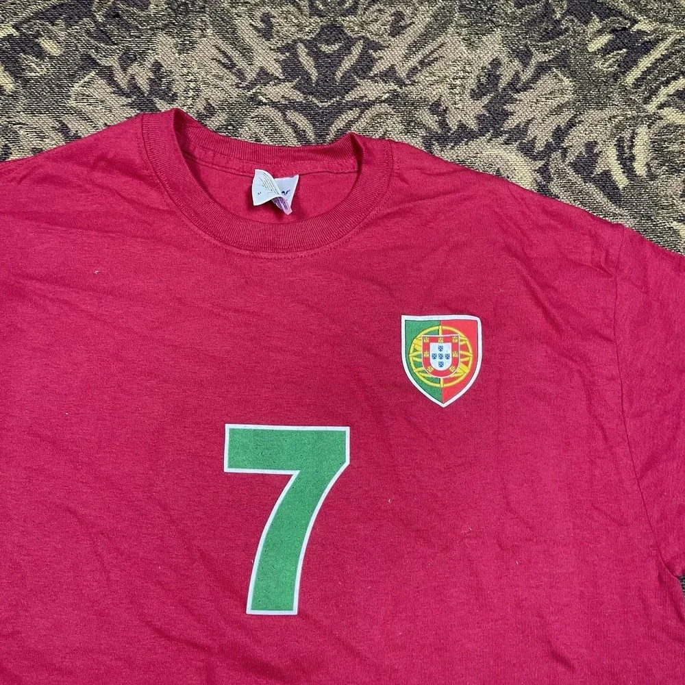 Vtg Y2K Portugal Futbol Soccer Red T Shirt Mens Size Medium New - Picture 2 of 7